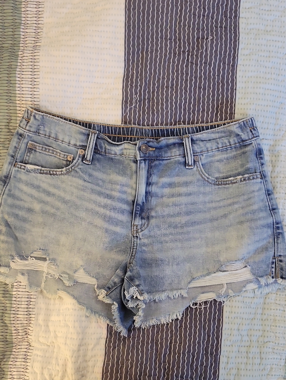 aerie Light Wash Distressed Denim Jean Shorts